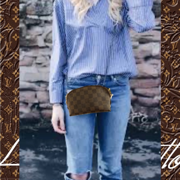 Louis Vuitton Damier Pochette Cosmetics Pouch Crossbody - Picture 4 of 11